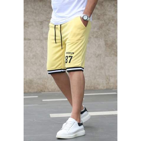 Madmext Men Regular Fit Yellow Shorts 5405 - Sarı