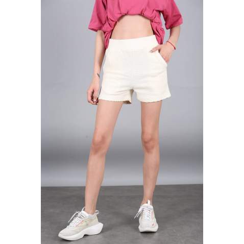 Mad Girls Cream Short MG572 - Krem