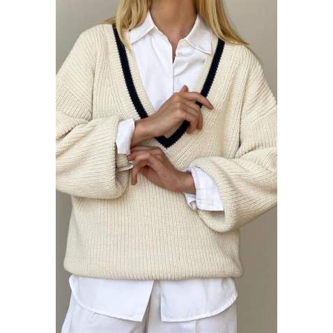 Women Ecru Knitted V Neck Sweater MG1373 - Ekru