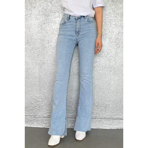 Women Ice Blue Bell Bottom Cut Jeans MG1518 - Buz mavisi