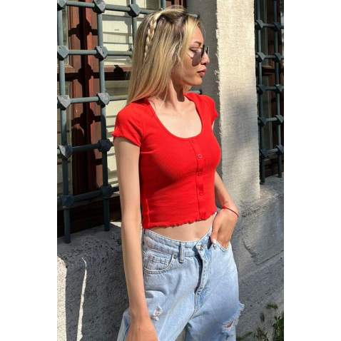 Women Buttoned Red Crop T-Shirt - Kırmızı